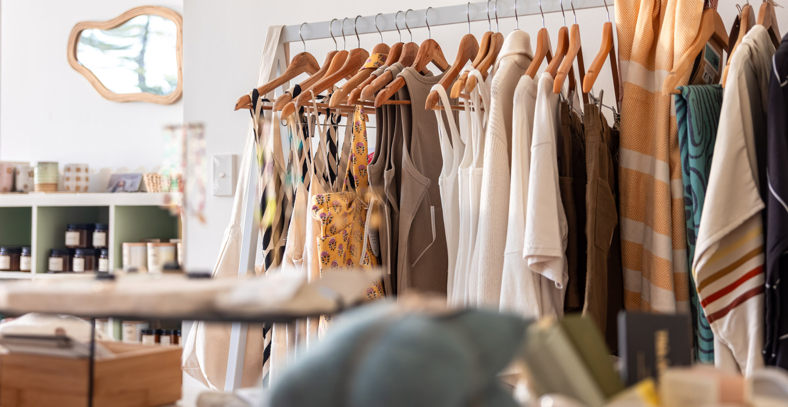 Clothes boutiques in Woopi